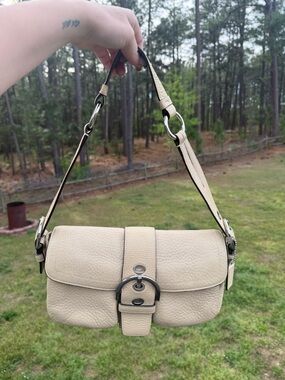 Vintage Coach SoHo Leather Shoulder Bag with Silver Hardware